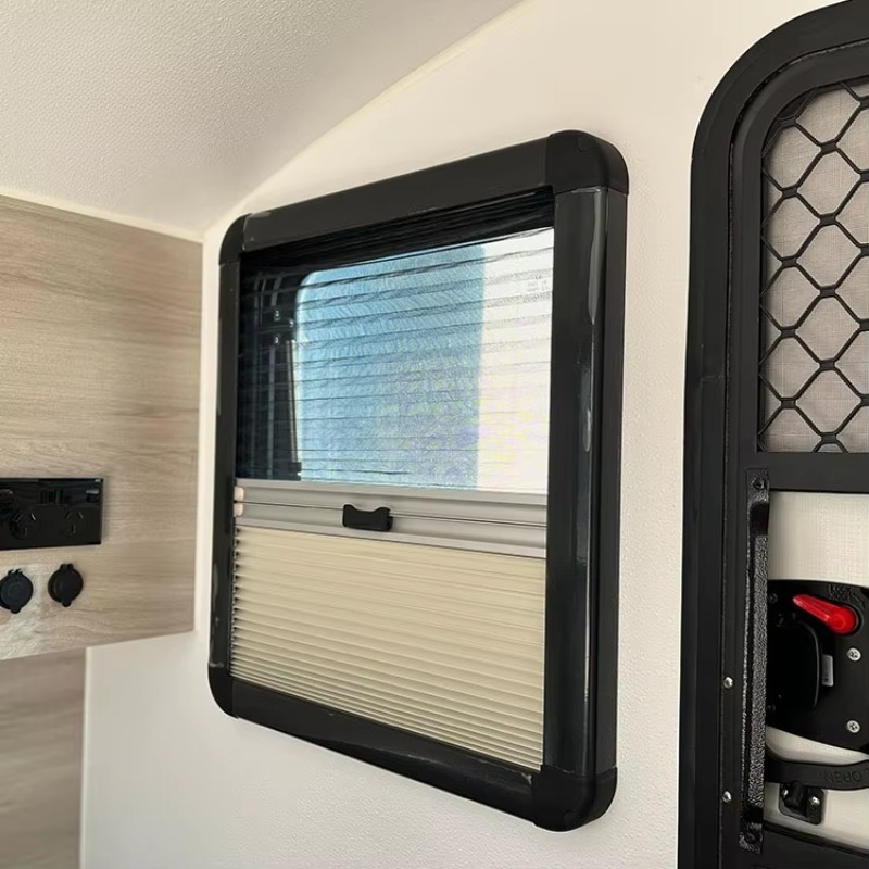 Rimorchio Camper Teardrop Fuor - Camper Trailer Roof Rack recensione e prezzo
