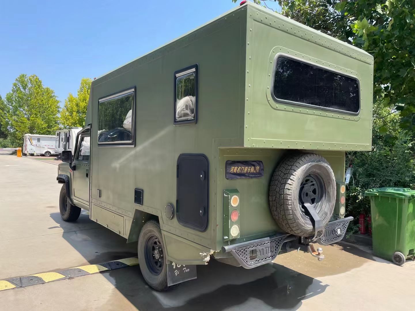 Caravan di Lusso Fuoristrada 4 - Camper Trailer Suspension Independent recensione e prezzo